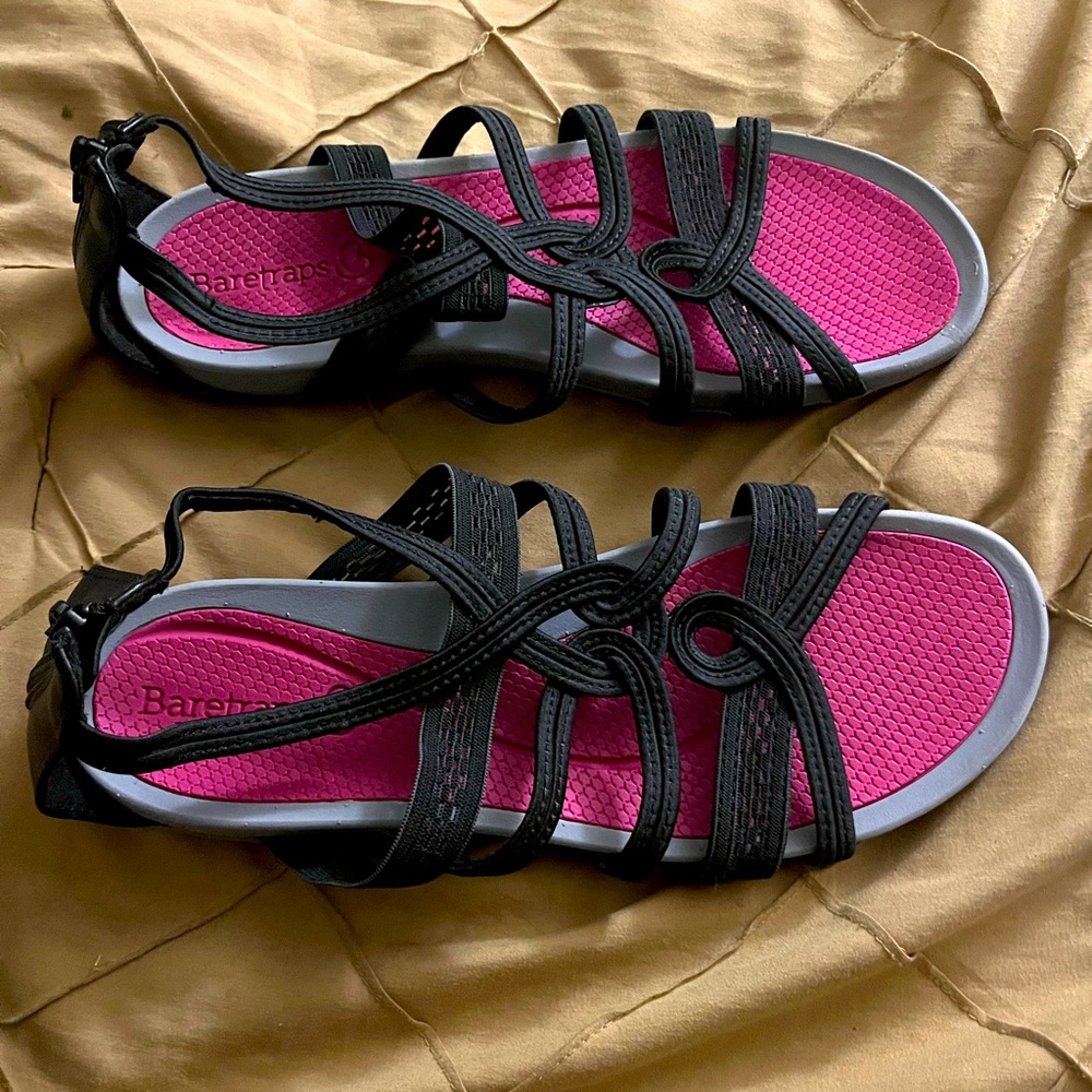 Baretrap Sandals size 9.5